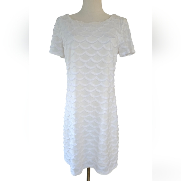 Trina Turk White Dress - size 4 - Picture 1 of 6